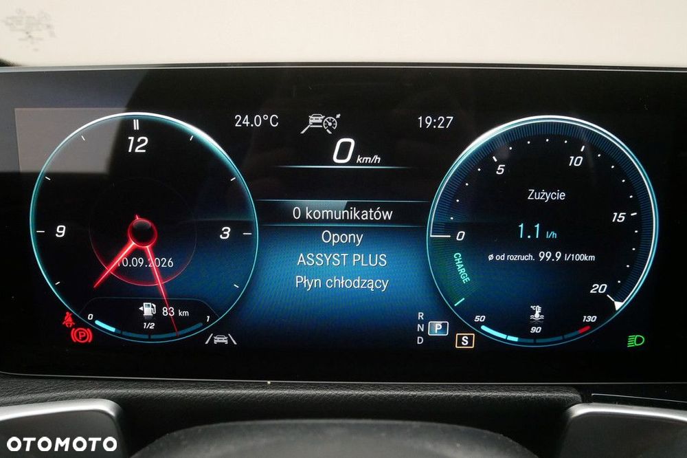 Mercedes-Benz GLB - 9