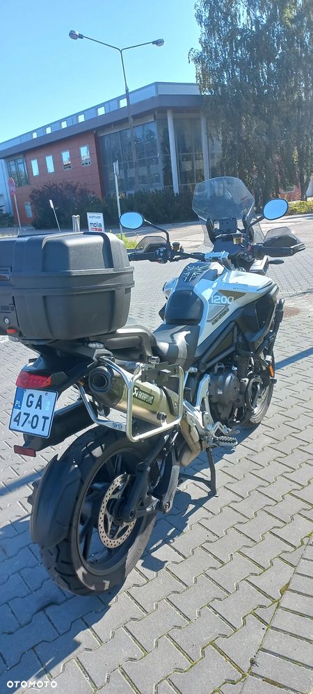 Triumph Tiger - 4