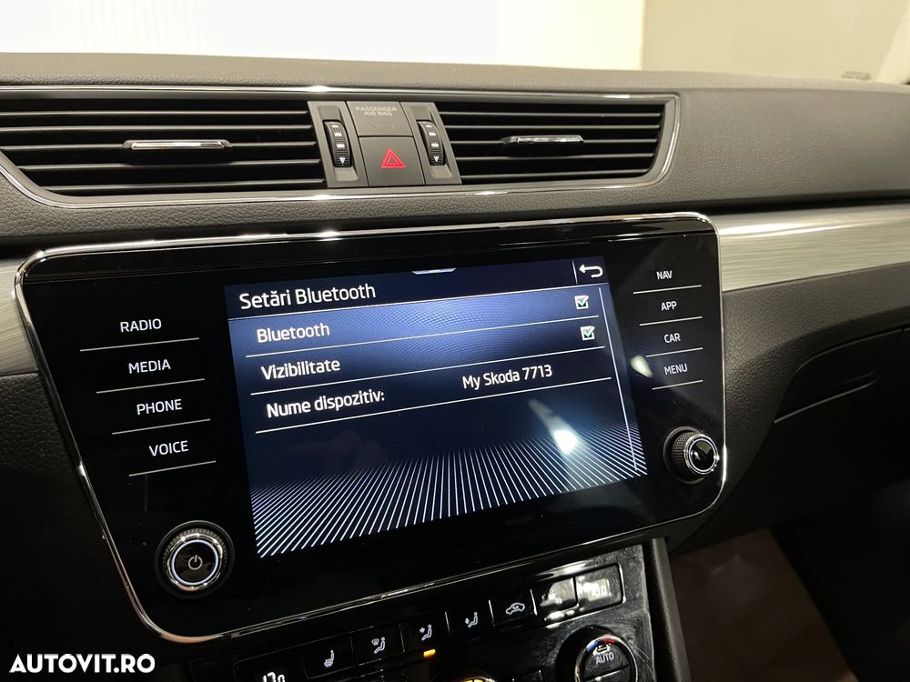 Skoda Superb 2.0 TDI DSG Ambition - 15