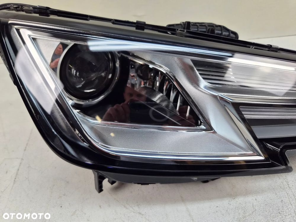 Lampa , Reflektor Audi A4 S4 B9 8W 8W0941006 - 2