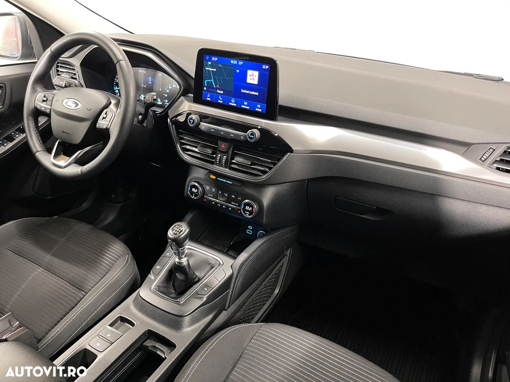 Ford Kuga 1.5 EcoBoost FWD Titanium - 9