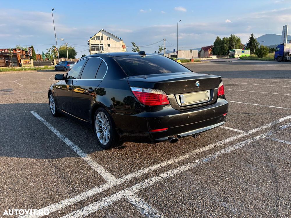 BMW Seria 5 520d - 6
