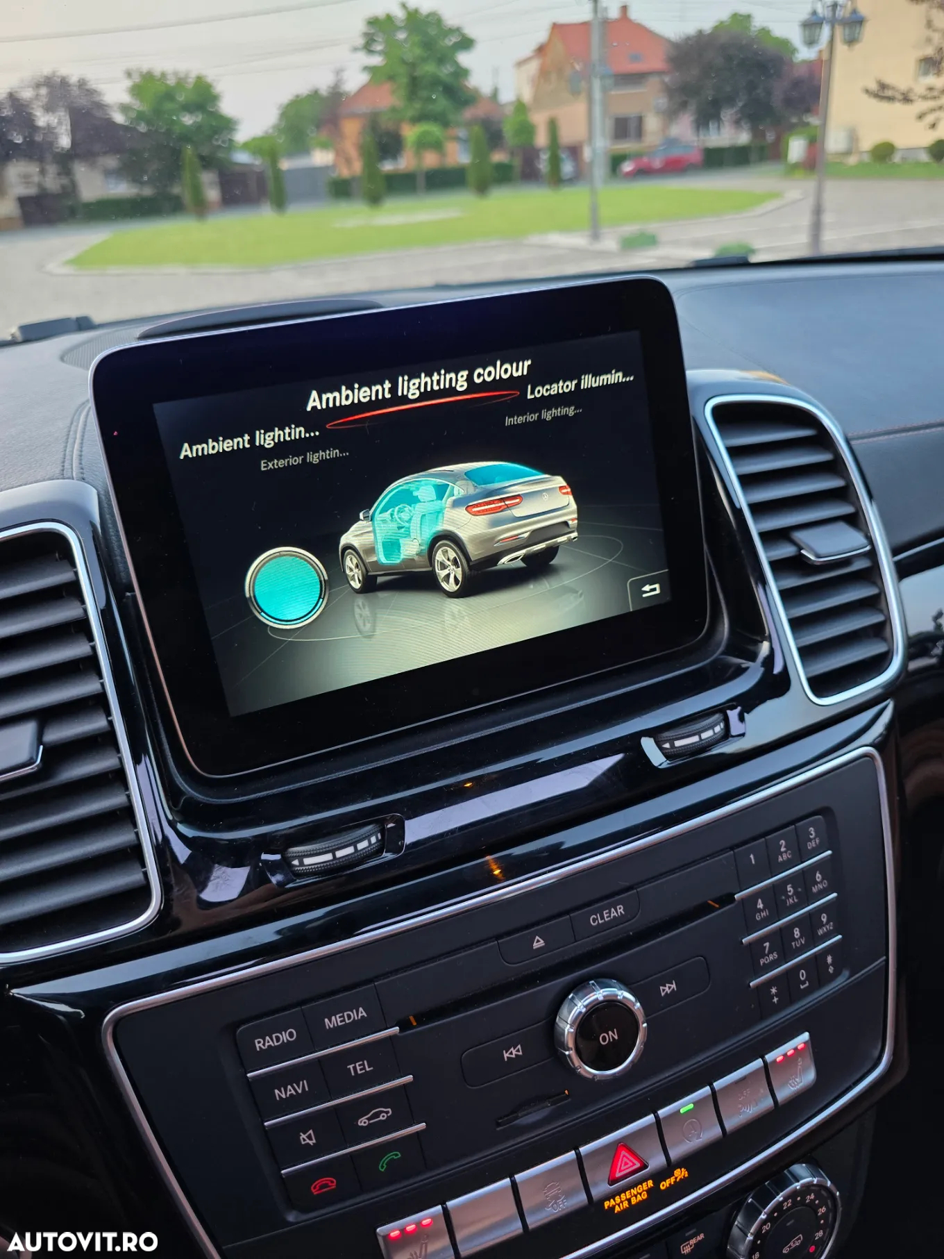 Mercedes-Benz GLE 350 d 4Matic 9G-TRONIC AMG Line - 35