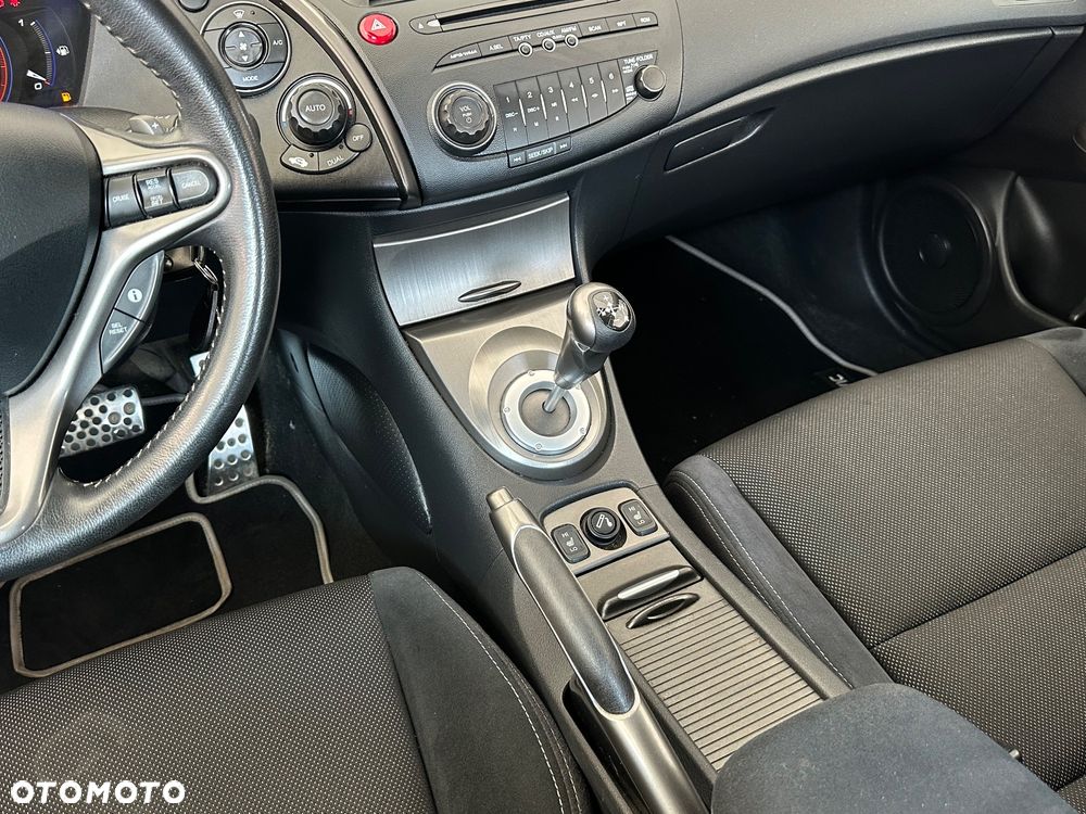 Honda Civic 1.4 i-VTEC i-SHIFT Type S - 17