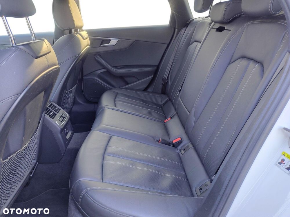 Audi A4 Allroad - 25