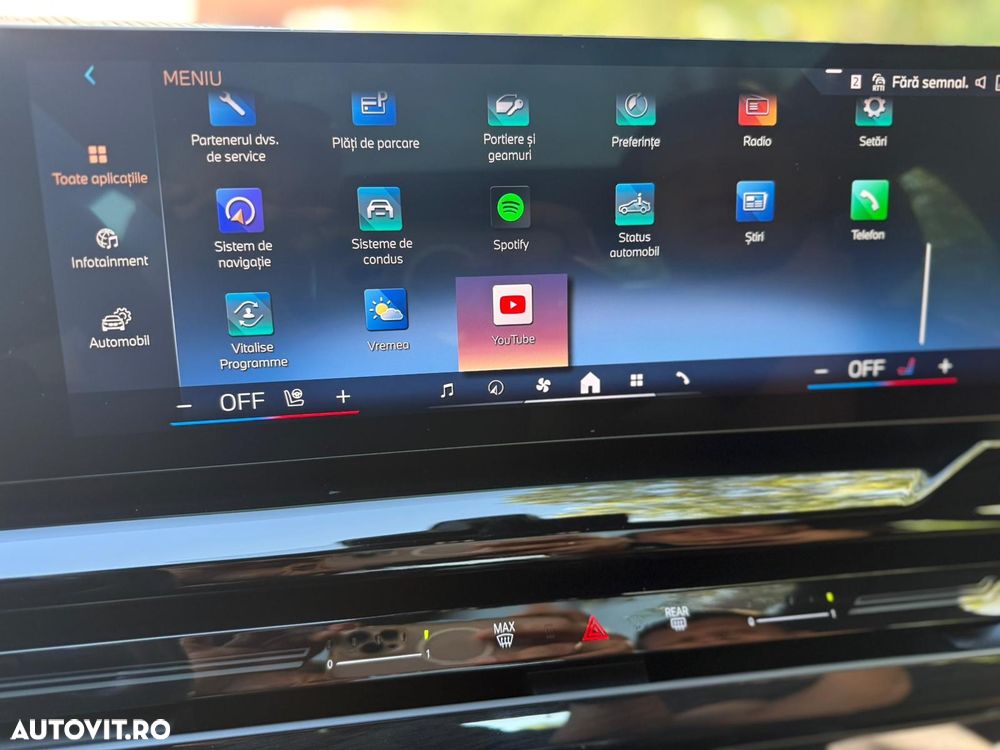 BMW Seria 5 520i AT MHEV - 34