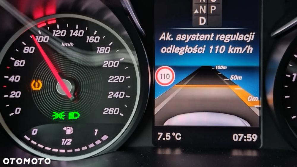 Mercedes-Benz Klasa V 220 d kompakt 4Matic 9G-TRONIC Edition 2020 - 21