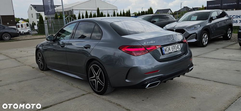 Mercedes-Benz Klasa C 220 d mHEV AMG - 7