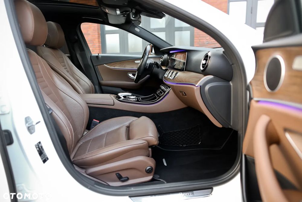 Mercedes-Benz Klasa E 220 d 4Matic All-Terrain 9G-TRONIC Avantgarde - 20
