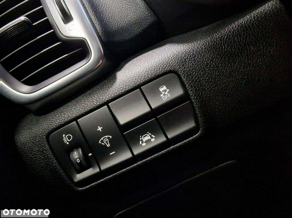 Kia Sportage 1.7 CRDI Business Line M 2WD - 20