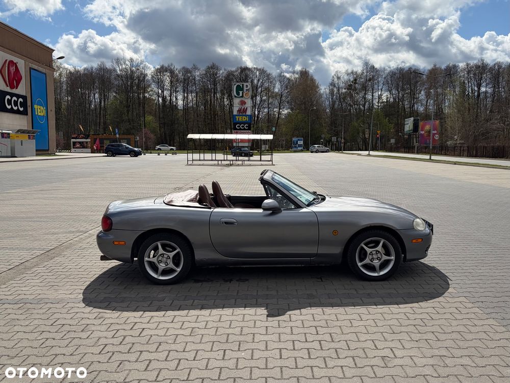 Mazda MX-5 1.6i 16V - 4