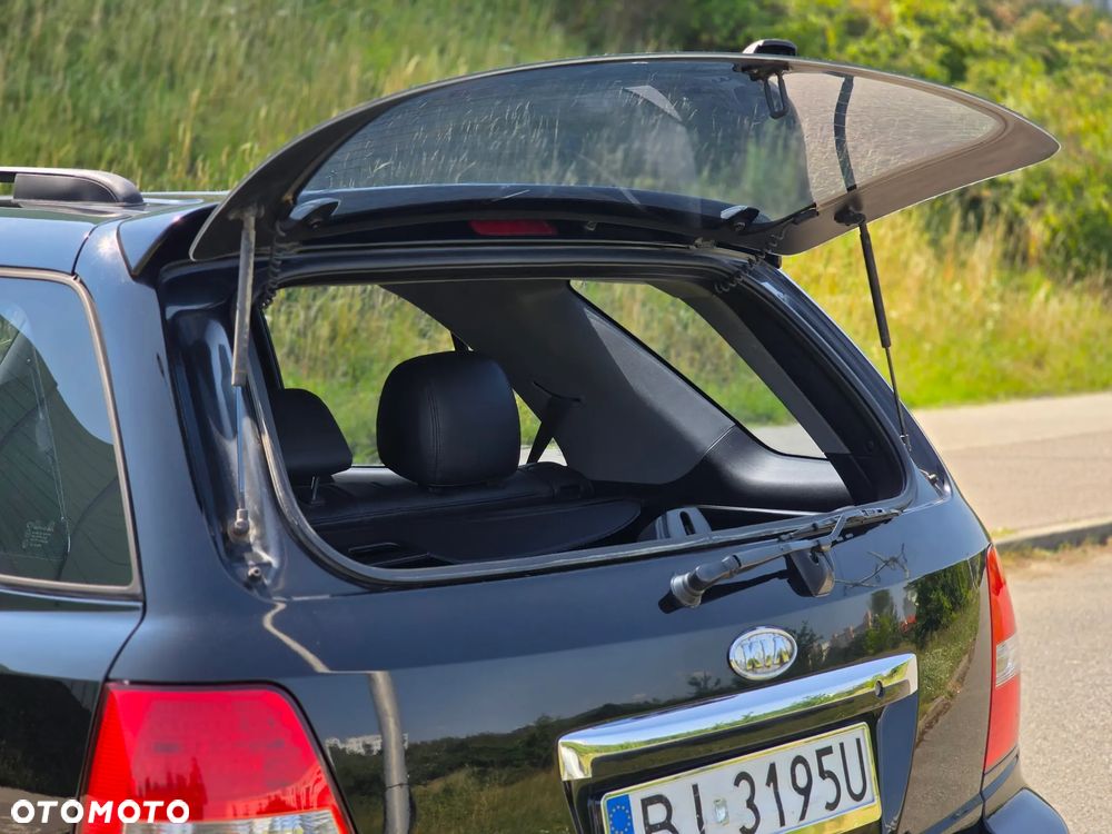 Kia Sorento - 33