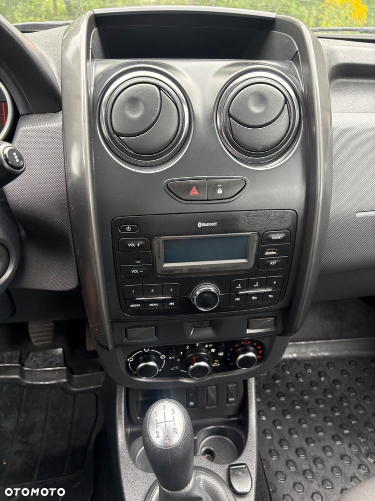 Dacia Duster 1.6 SCe Access S&S - 15
