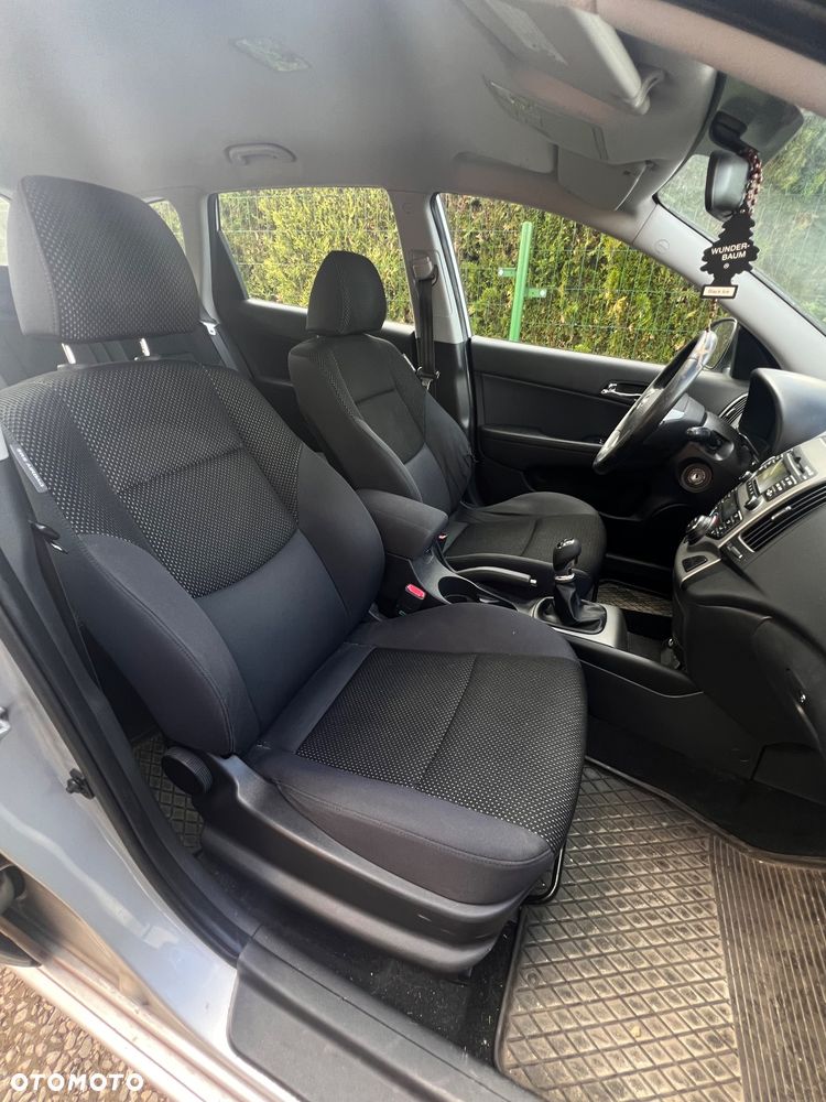 Hyundai i30 1.6 CRDi Comfort - 12