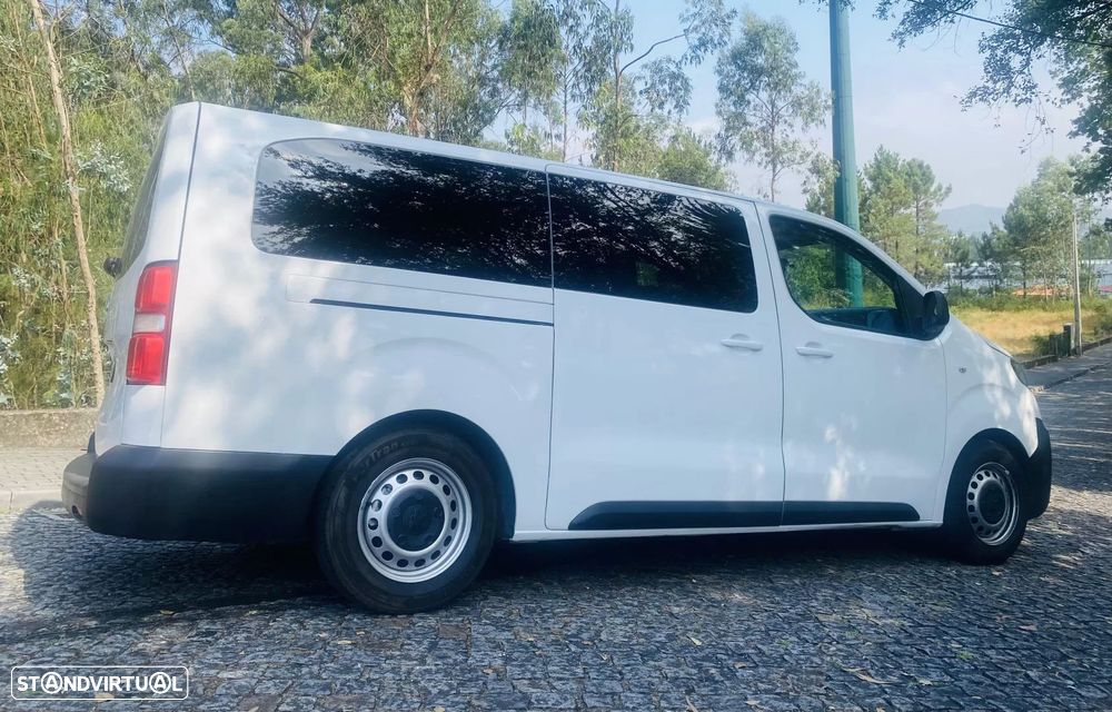 Peugeot Expert 2.0 BlueHDi L3H1 Semi-Vidrado - 11
