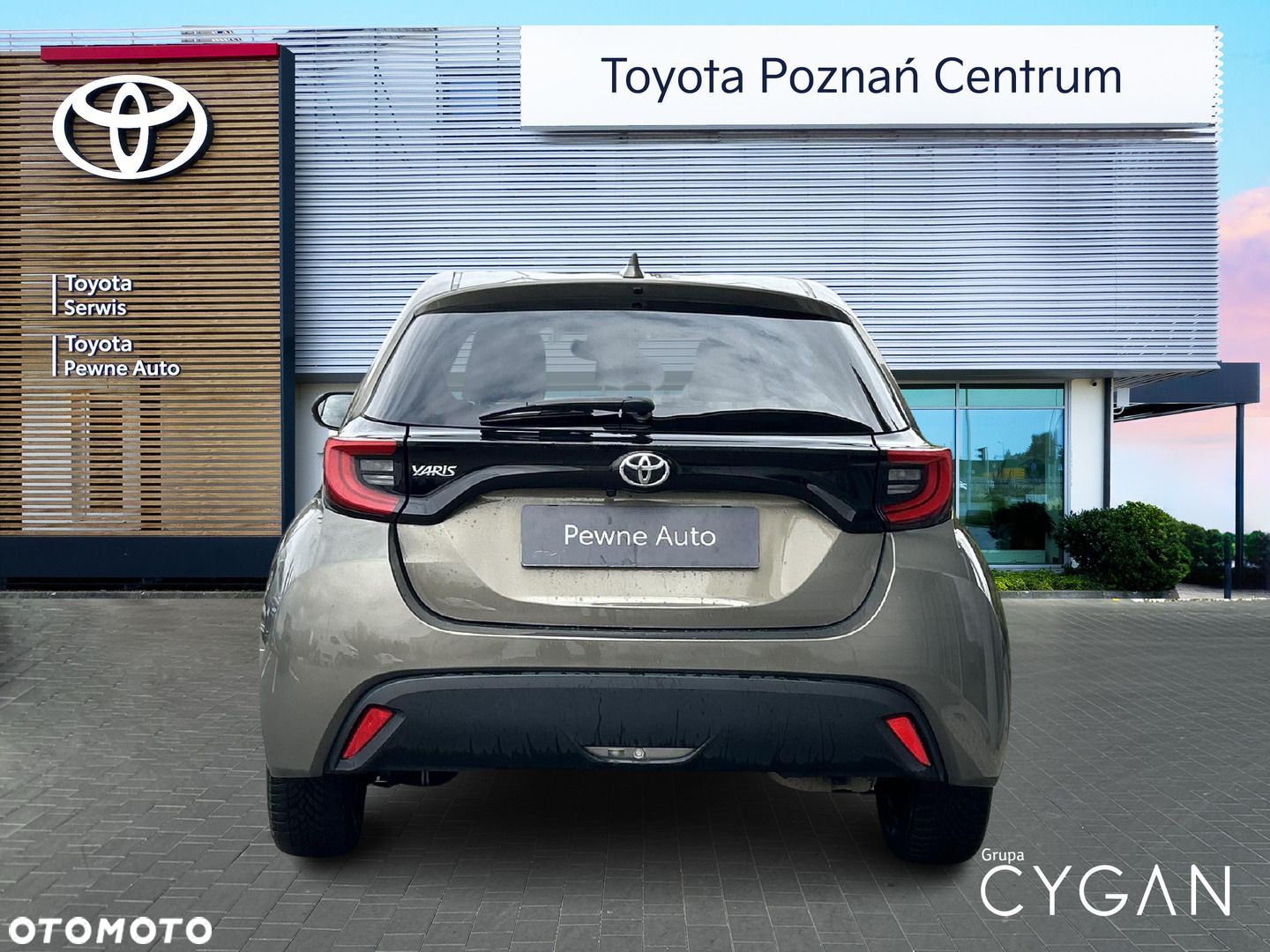 Toyota Yaris 1.5 Comfort CVT - 4