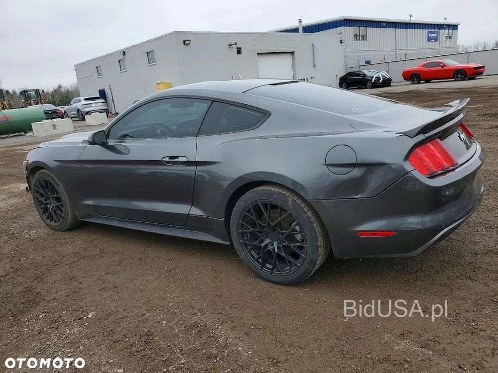 Ford Mustang 3.7 V6 - 3