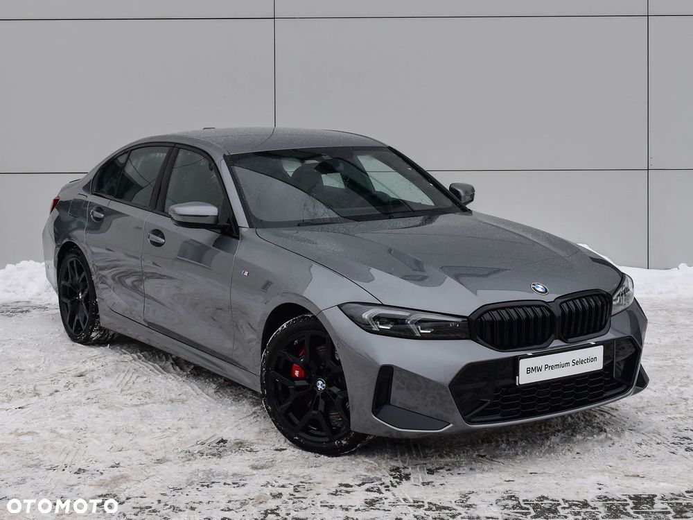 BMW Seria 3 330i M Sport - 11