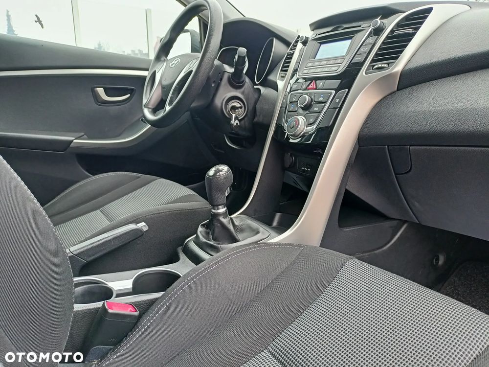 Hyundai i30 1.4 Fifa World Cup Edition - 14