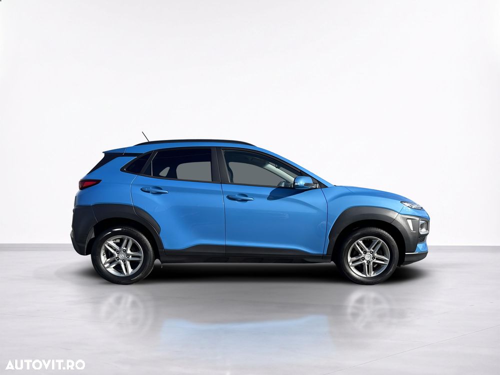 Hyundai KONA - 7