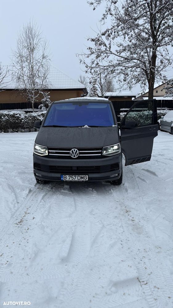 Volkswagen Multivan - 1