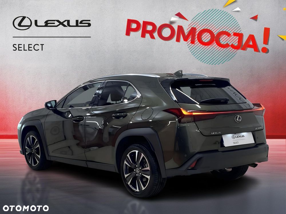 Lexus UX - 9
