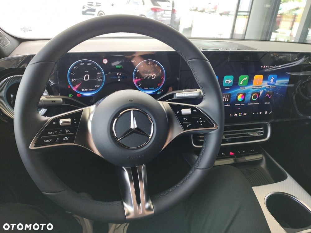 Mercedes-Benz CLA - 9