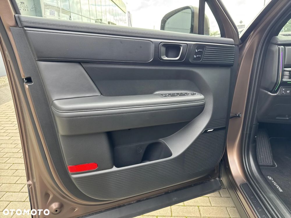 Hyundai Santa Fe 1.6 T-GDI PHEV Calligraphy 4WD 7os - 11