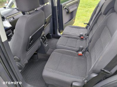 Volkswagen Touran 1.6 FSI Trendline Tiptr - 11