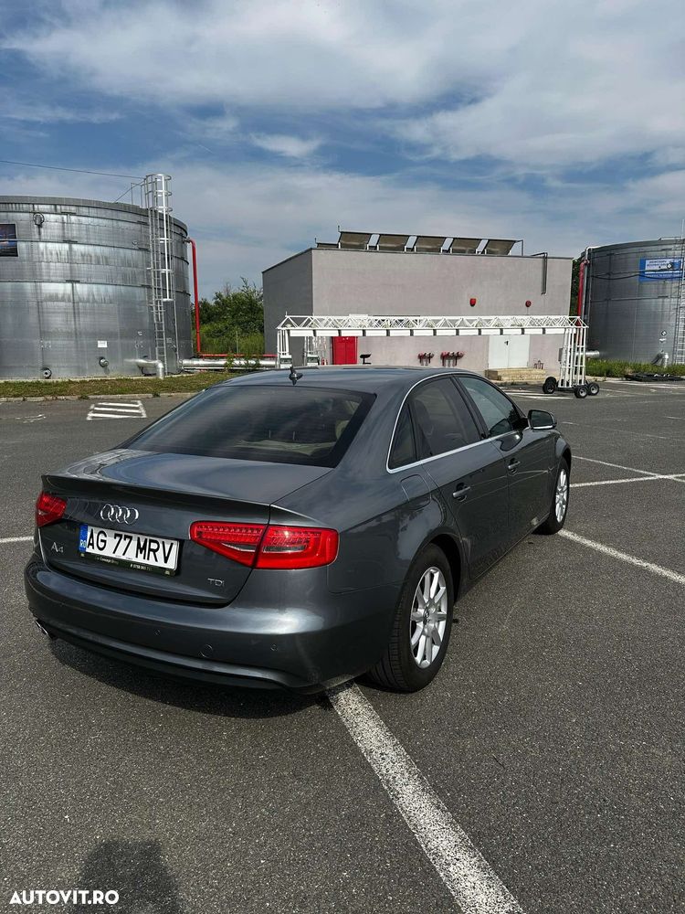 Audi A4 Limuzina 2.0 TDI DPF clean multitronic Ambition - 2