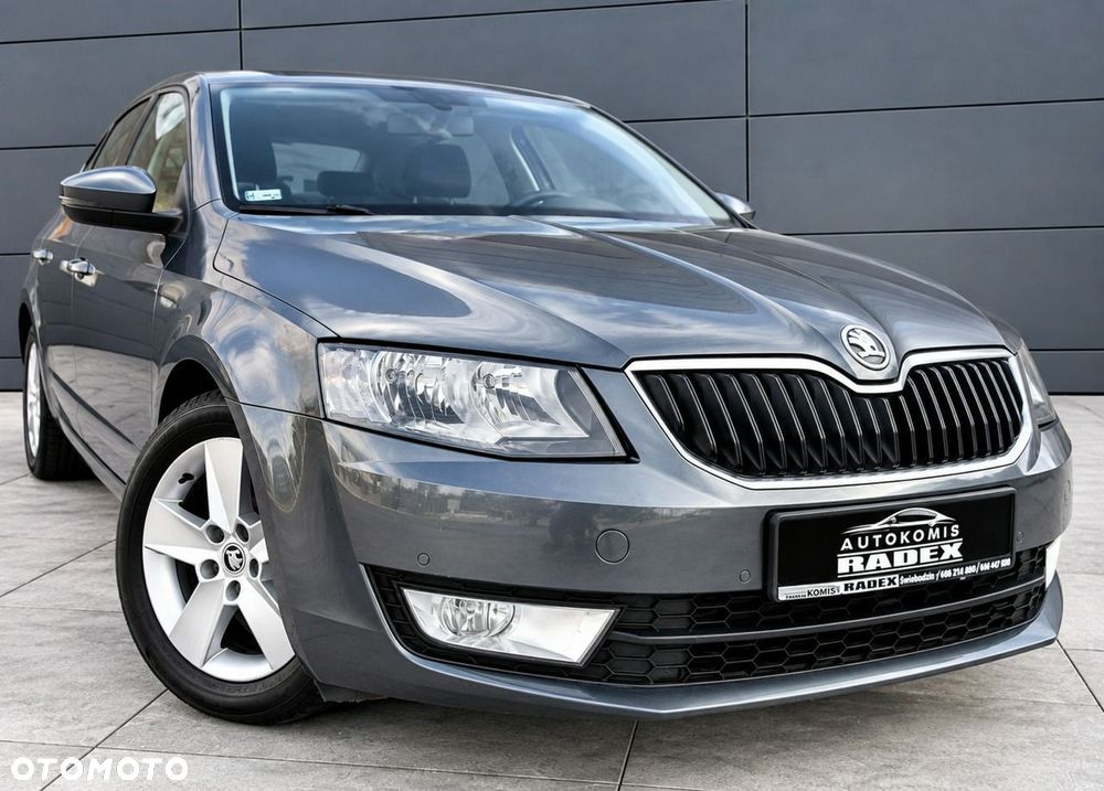 Skoda Octavia 2.0 TDI Edition DSG - 17