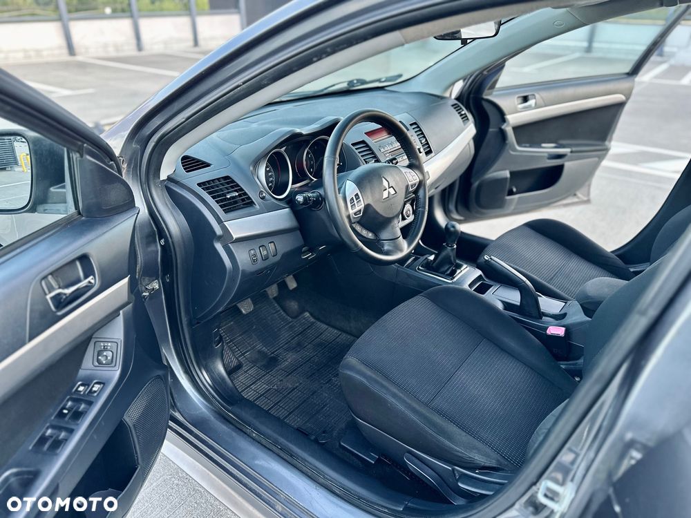 Mitsubishi Lancer 1.8 Instyle - 7