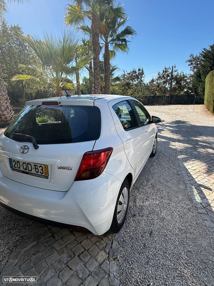 Toyota Yaris 1.0 VVT-i Comfort +PS Style +P.Techno - 3