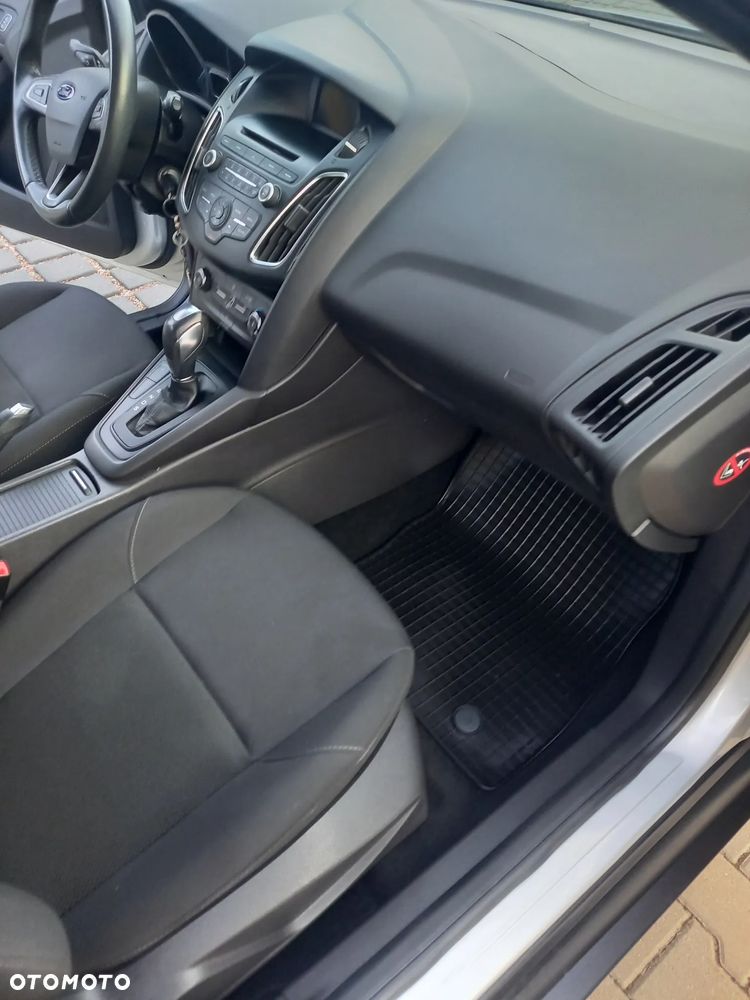 Ford Focus - 20