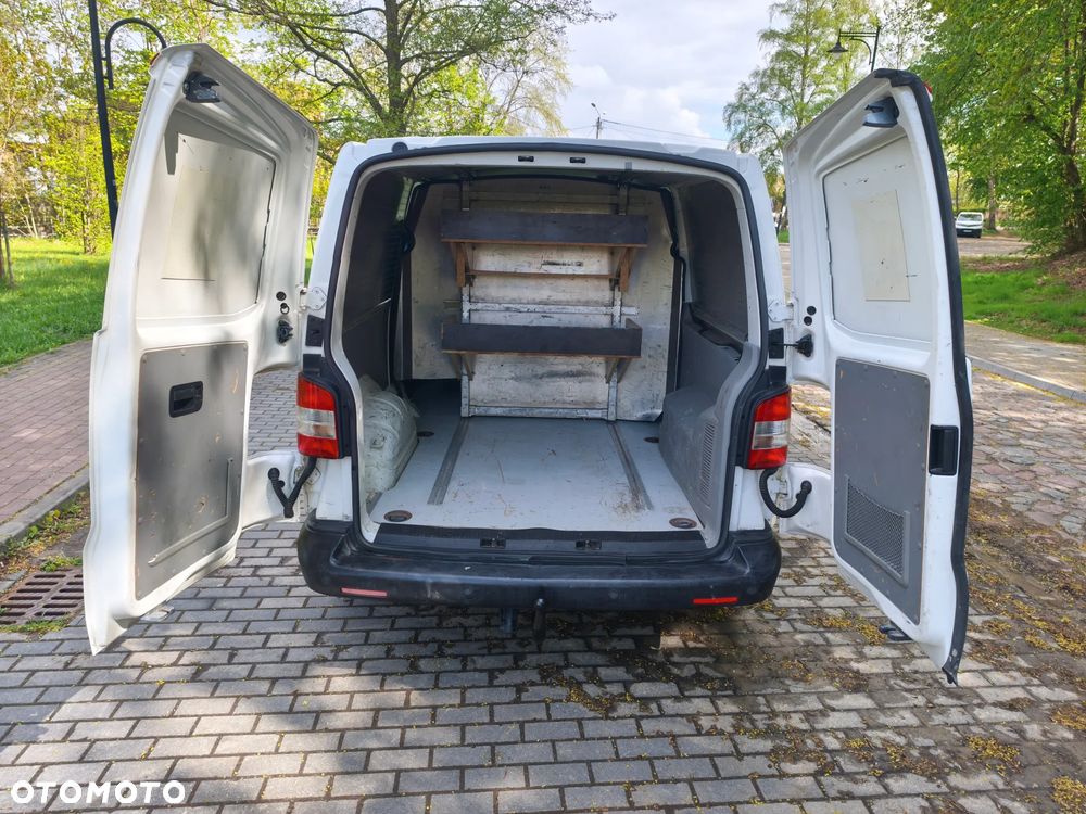 Volkswagen Transporter - 12
