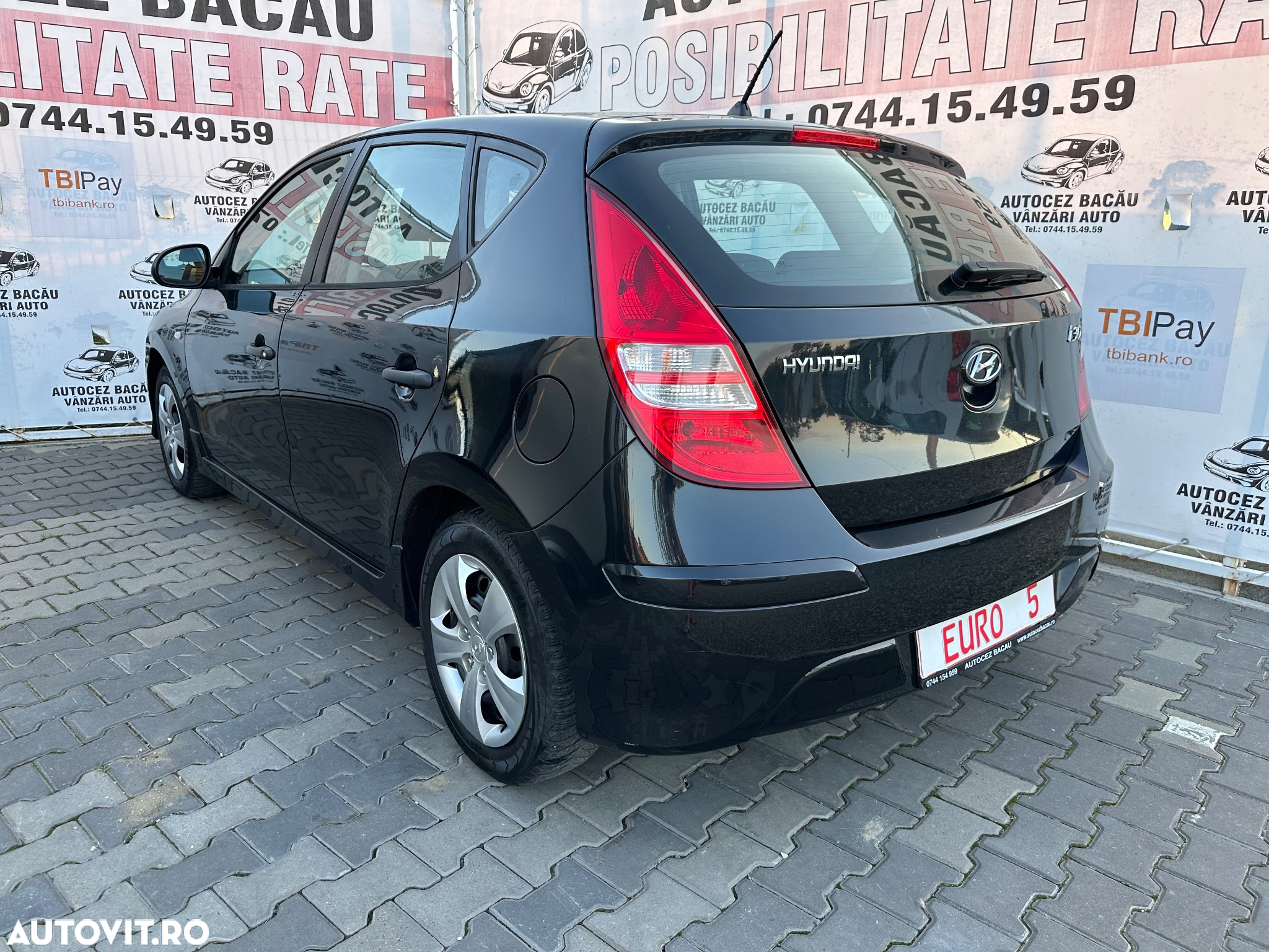 Hyundai i30 1.4 FIFA WM Edition - 11
