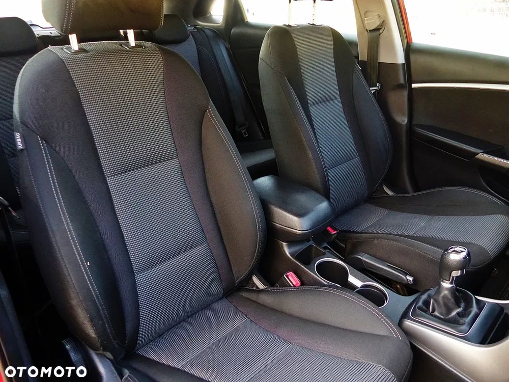 Hyundai i30 1.4 Advantage - 26