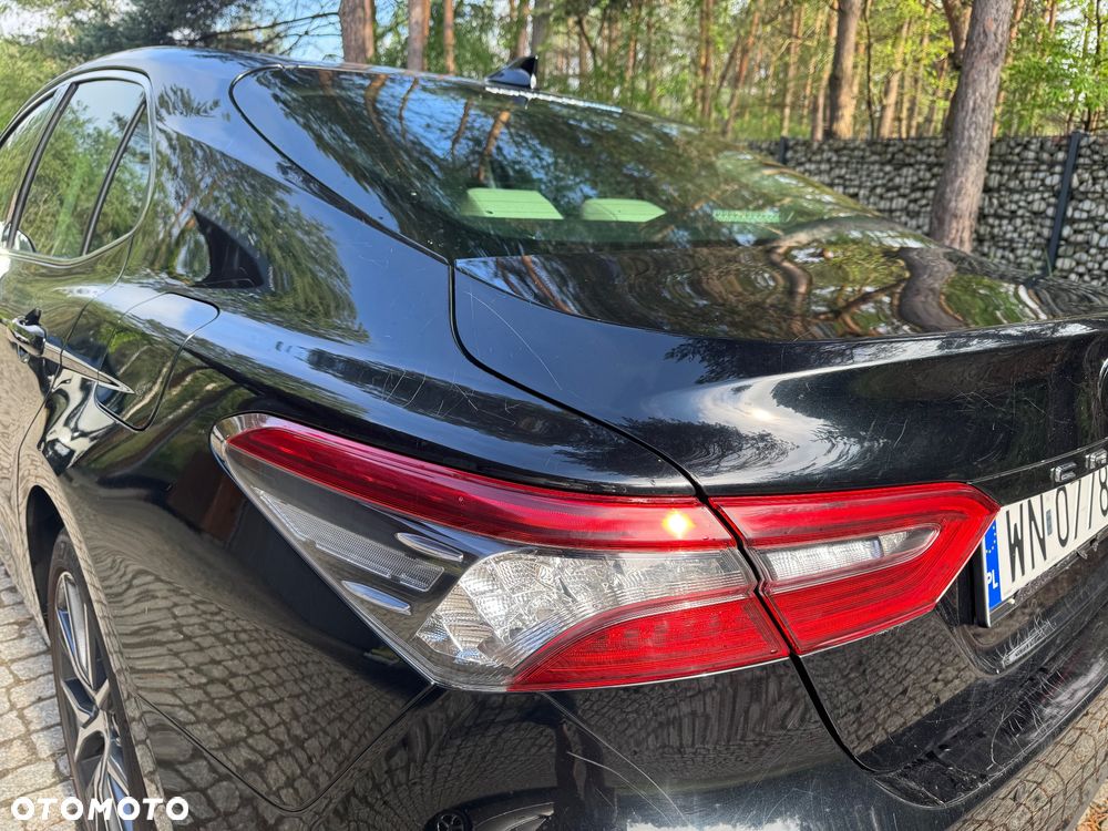 Toyota Camry 2.5 Hybrid Executive CVT - 9