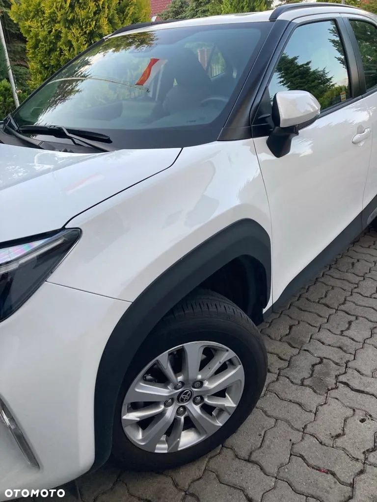 Toyota Yaris Cross Hybrid 1.5 Comfort 4x4 - 3