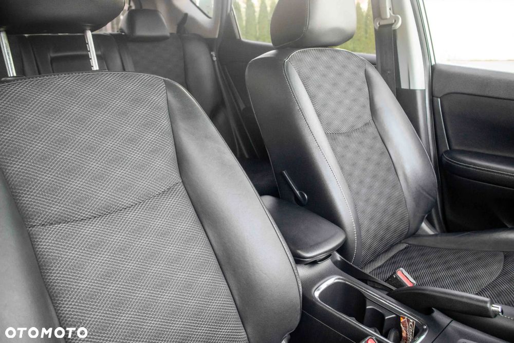 Nissan Pulsar 1.2 DIG-T Tekna Xtronic EU6 - 27