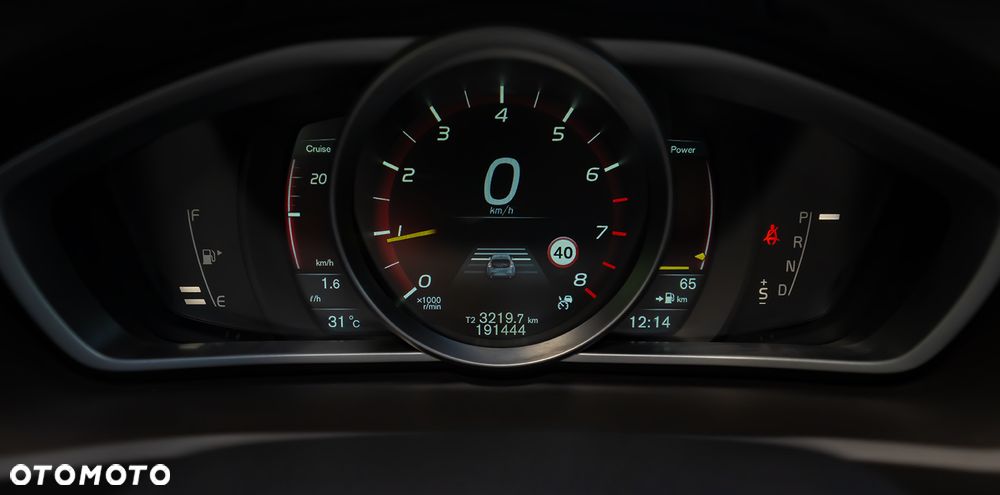 Volvo V40 T4 Powershift Summum - 34