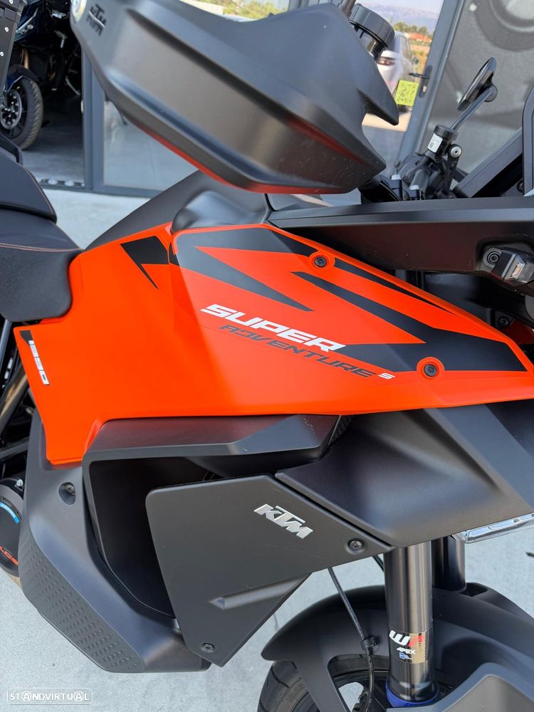 KTM 1390 Super Adventure S TECHPACK - 2