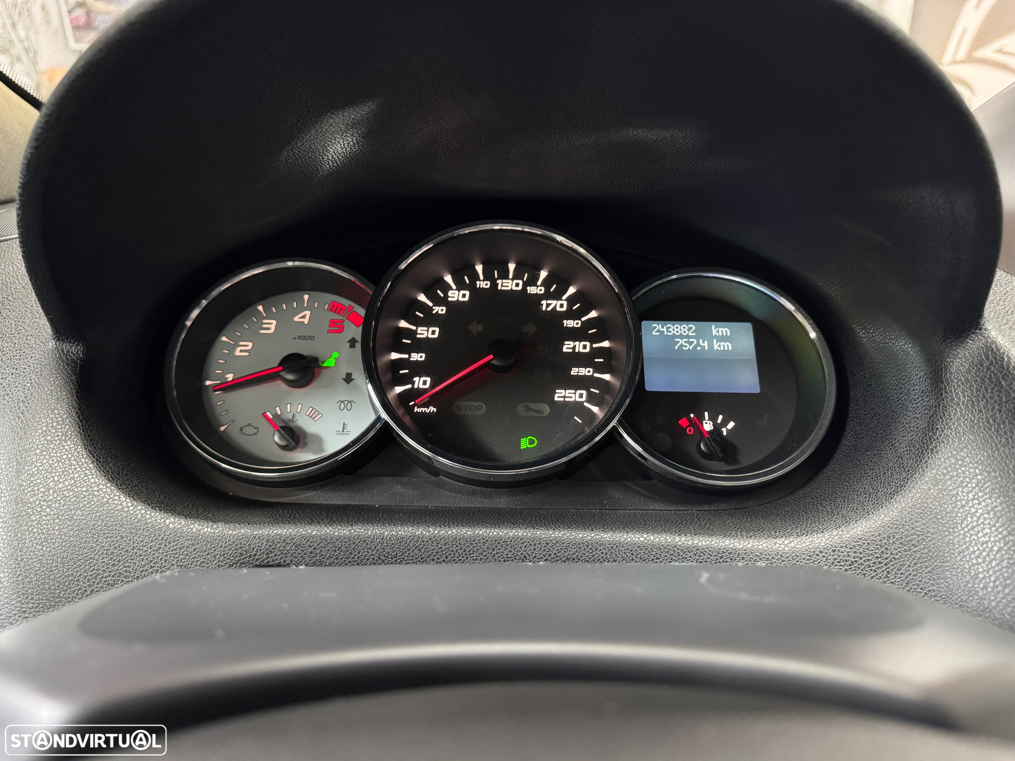 Renault Mégane Coupe 1.5 dCi GT Line - 29
