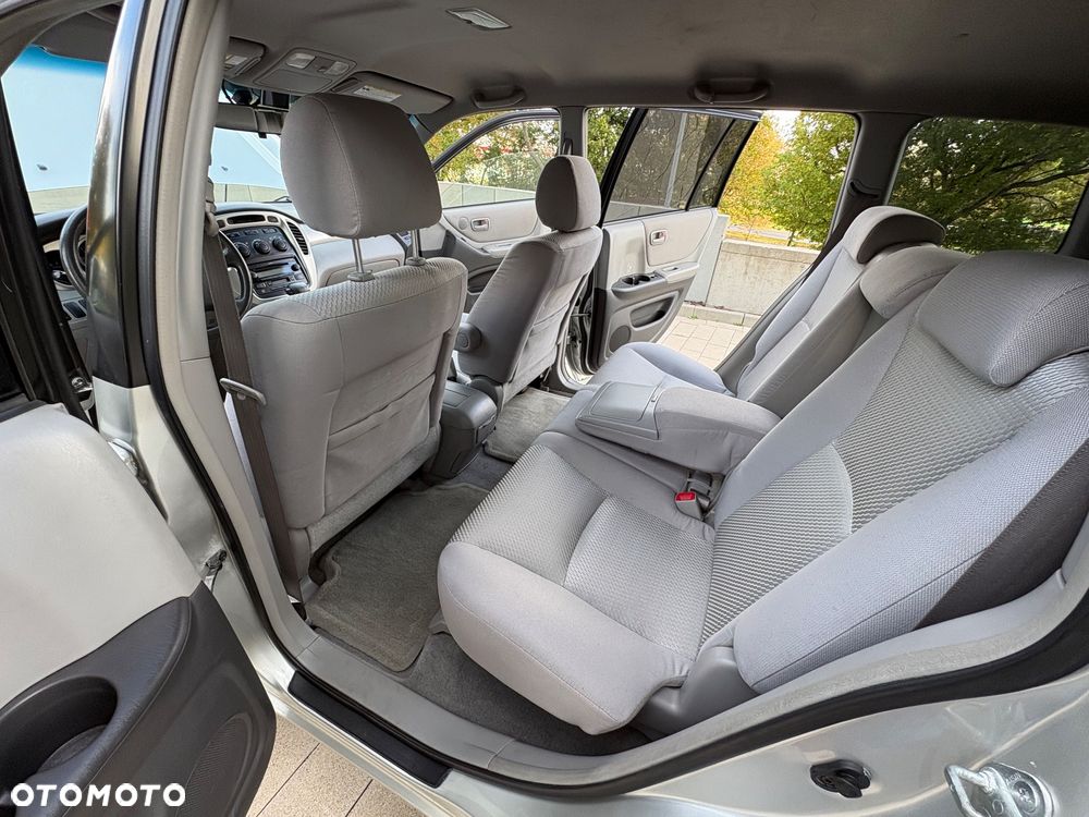 Toyota Highlander - 25