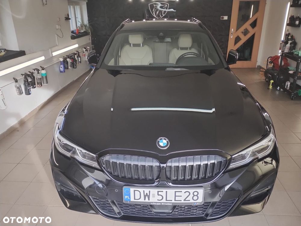 BMW Seria 3 318d M Sport - 3