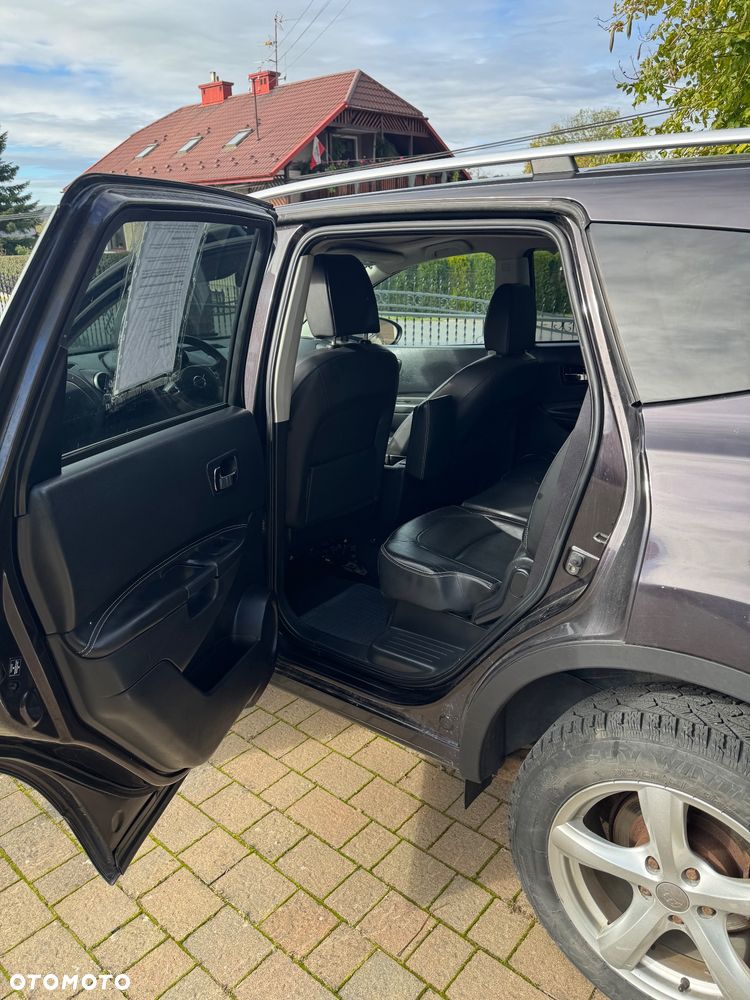 Nissan Qashqai 2.0 dCi 4x4 Tekna - 8