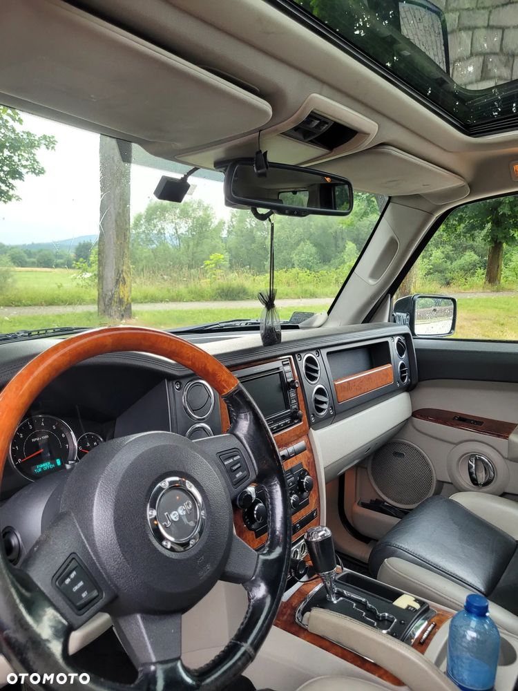 Jeep Commander 3.0 CRD Overland - 9