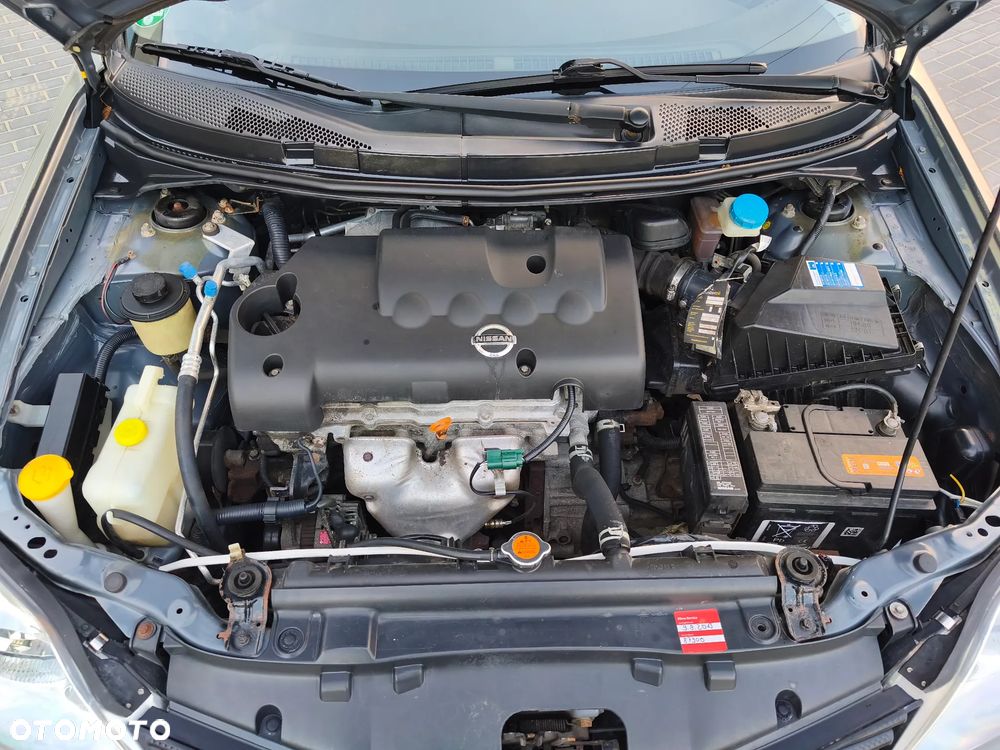 Nissan Primera 1.6 Visia - 40