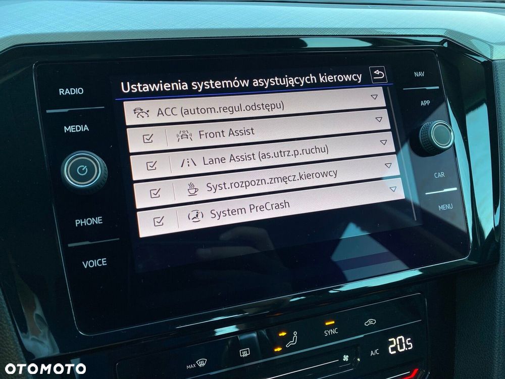 Volkswagen Passat 2023