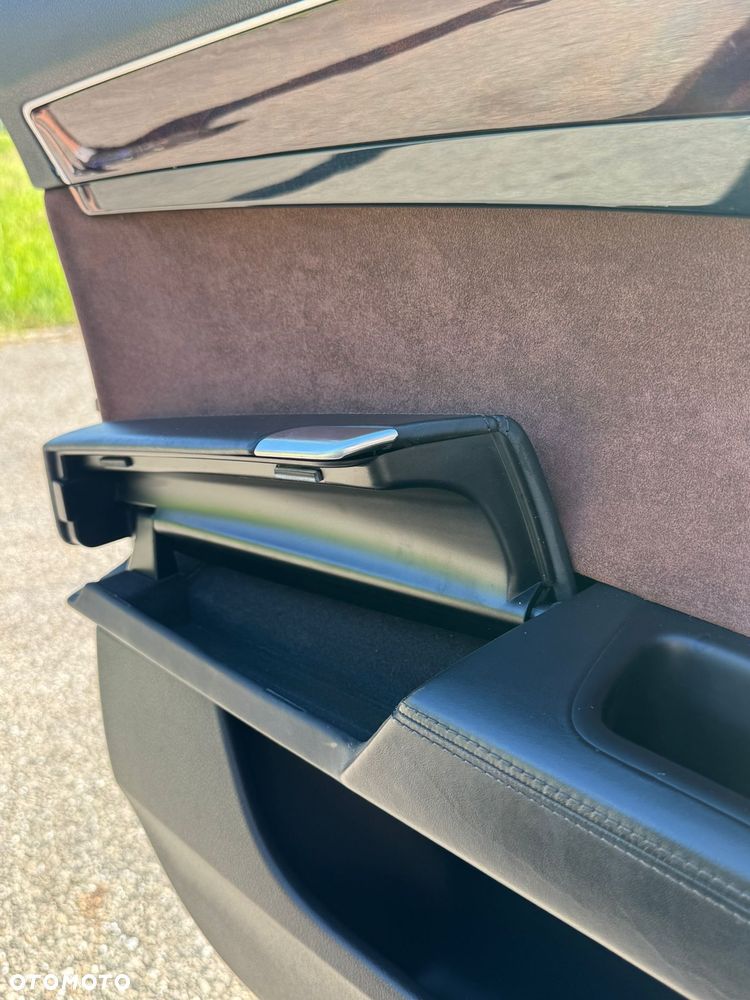 Audi A8 4.0 TFSI L Quattro - 27